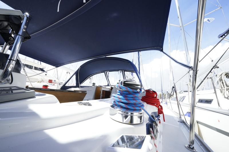 Book yachts online - sailboat - Bavaria 43 Cruiser - Kairos (Fully Refurbished 2019) - rent