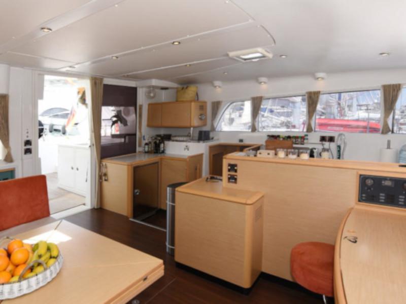 Book yachts online - catamaran - Lagoon 500 - Twin Dolphins - rent