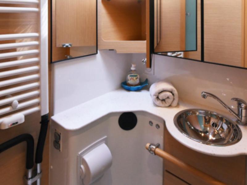 Book yachts online - catamaran - Lagoon 500 - Twin Dolphins - rent