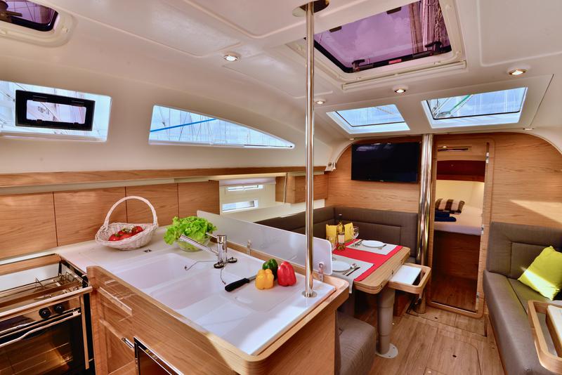 Book yachts online - sailboat - Elan 40 Impression - MARCO POLO - rent