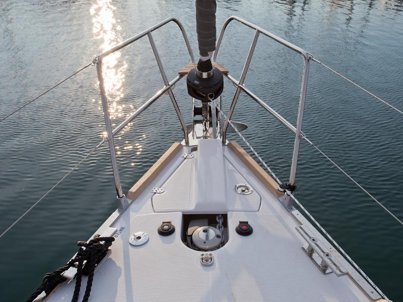 Book yachts online - sailboat - Elan 45 Impression - LIYA - rent