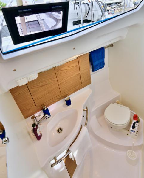 Book yachts online - sailboat - Elan 40 Impression - THOR - rent