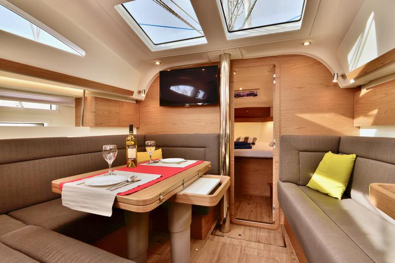 Book yachts online - sailboat - Elan 40 Impression - THOR - rent