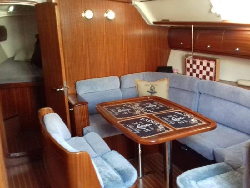 Book yachts online - sailboat - Bavaria 41 - Amalia - rent