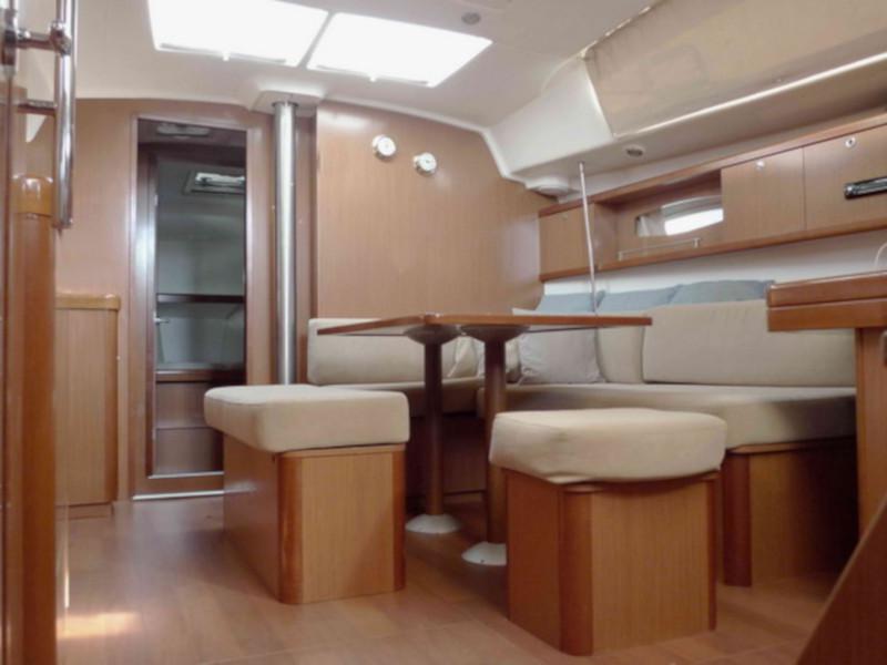 Book yachts online - sailboat - Oceanis 43 - Zen - rent