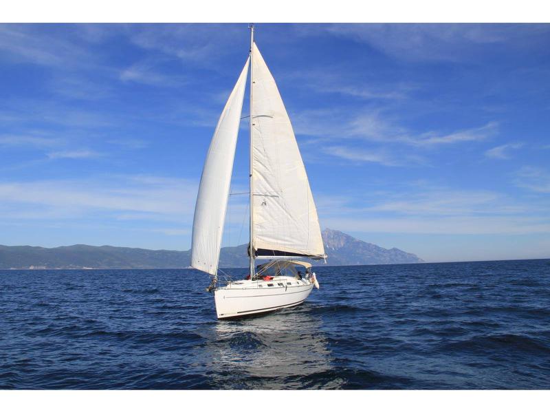 Book yachts online - sailboat - Cyclades 39.3 - Spicy - rent