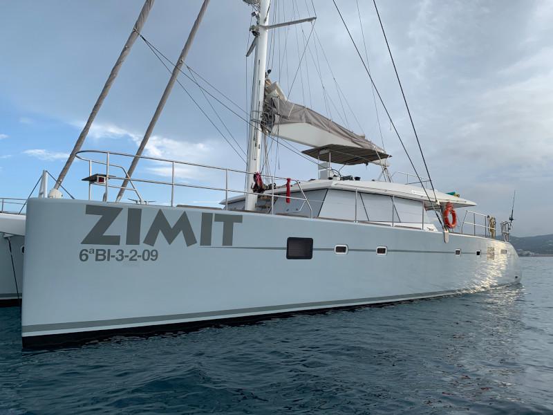 Book yachts online - catamaran - Sunreef 62 - Zimit - rent
