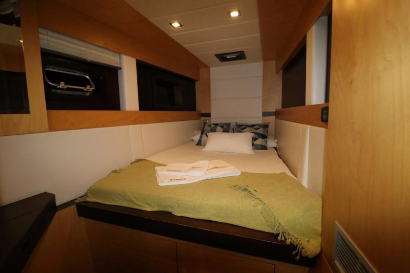 Book yachts online - catamaran - Sunreef 62 - Zimit - rent