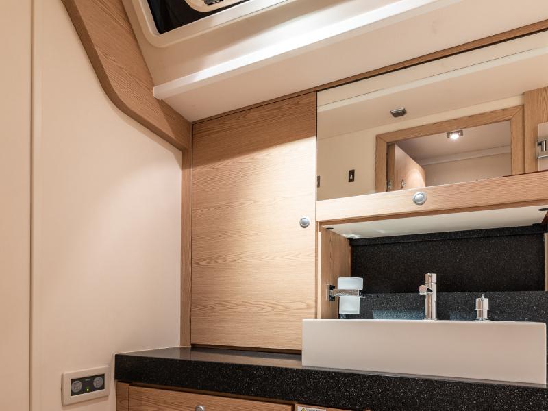 Book yachts online - sailboat - Hanse 630 - Flow - rent