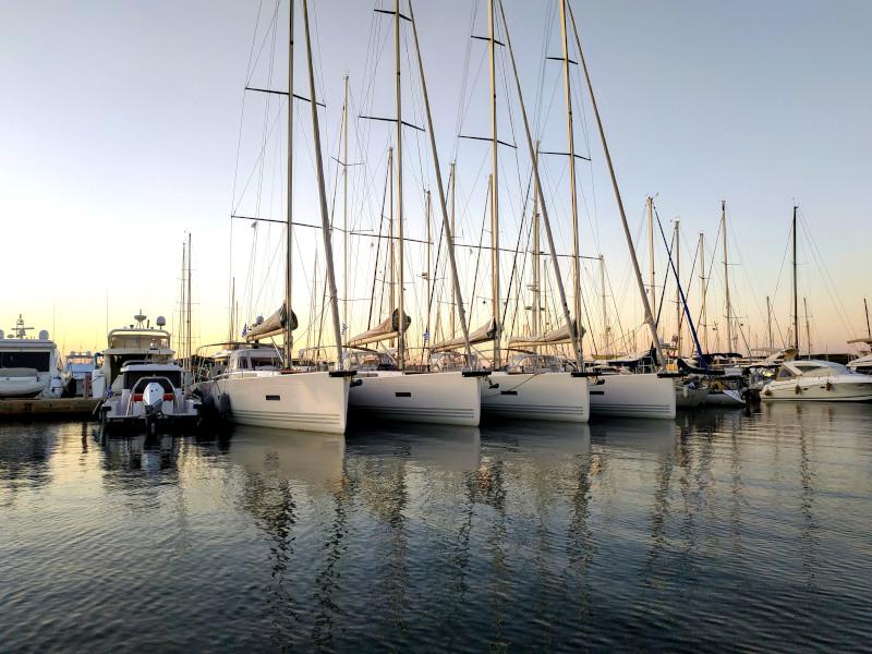 Book yachts online - sailboat - X4-6 model 2019 - Elena - rent