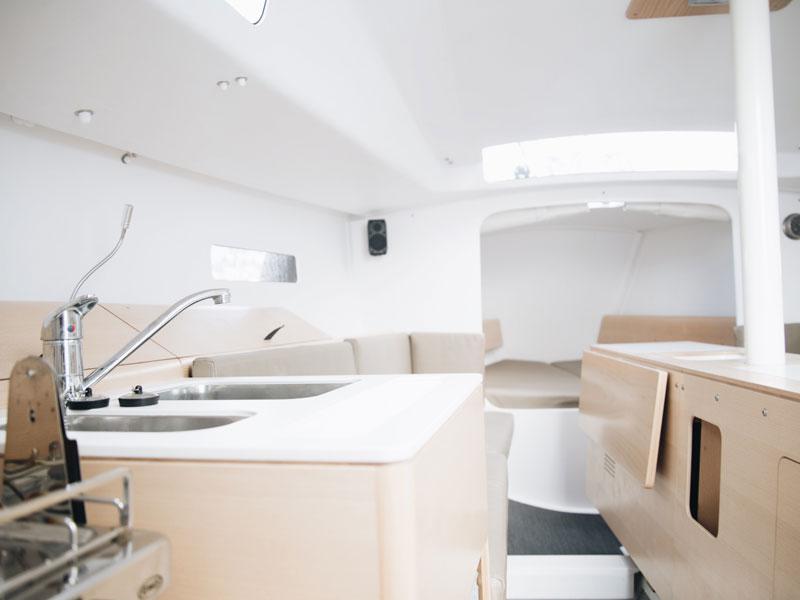 Book yachts online - sailboat - Pogo 30 - Acrux - rent