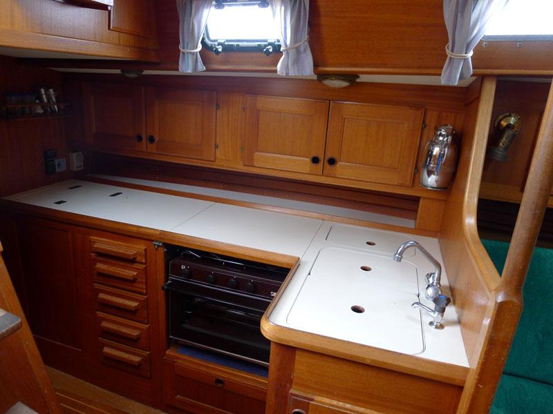Book yachts online - sailboat - Najad 360 - Amphitrite - rent