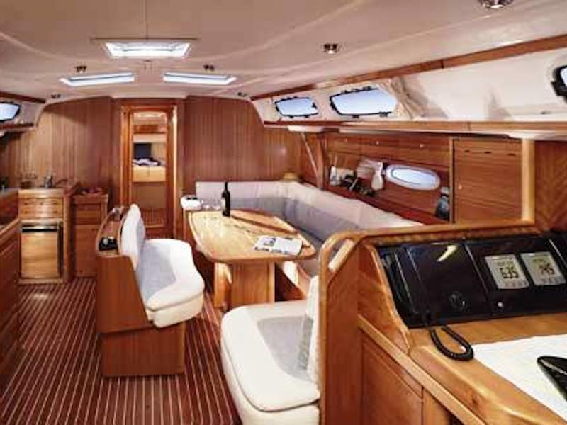 Book yachts online - sailboat - Bavaria Cruiser 46 - Tao - rent