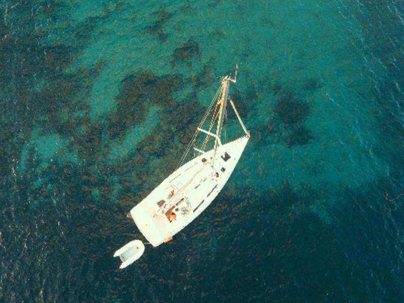 Book yachts online - sailboat - Hanse 375 - Laska - rent