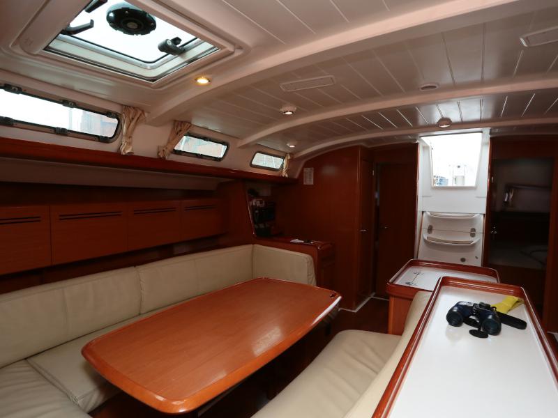 Book yachts online - sailboat - Cyclades 50.5 - Namenlos - rent