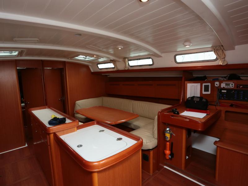 Book yachts online - sailboat - Cyclades 50.5 - Namenlos - rent