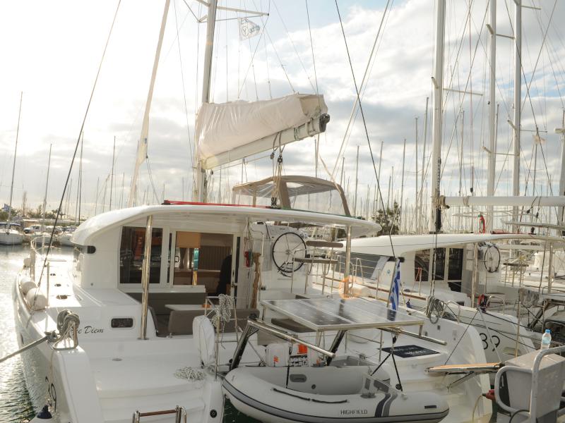 Book yachts online - catamaran - Lagoon 39 - CARPE DIEM - rent