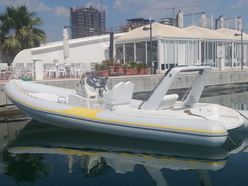 Book yachts online - motorboat - Gremar Supremus - AUTOSALONEITALIA SRL - 01 - rent