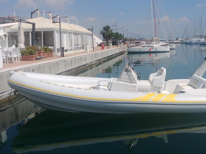 Book yachts online - motorboat - Gremar Supremus - AUTOSALONEITALIA SRL - 01 - rent
