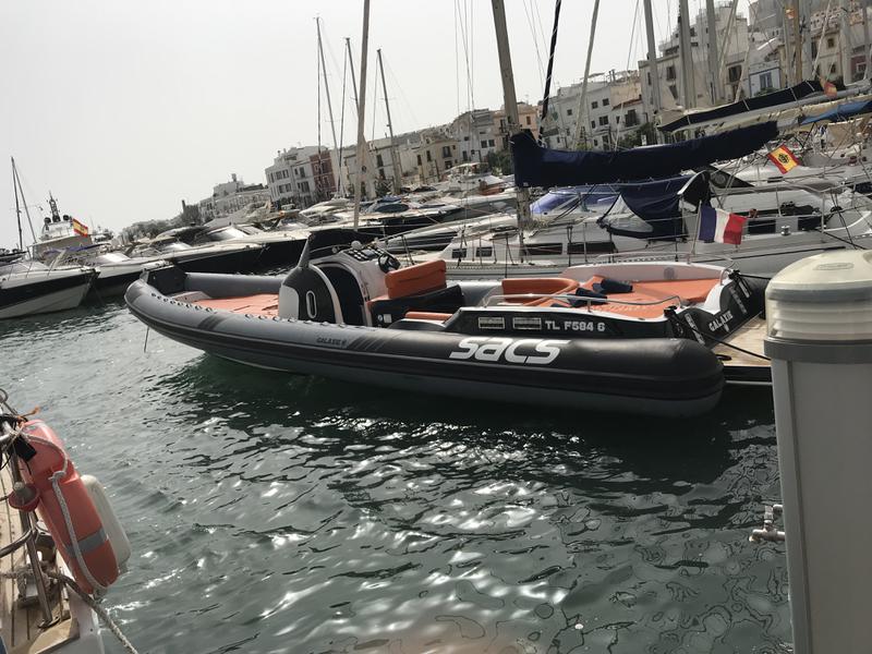 Book yachts online - motorboat - Sacs Stratos - Galaxie - rent