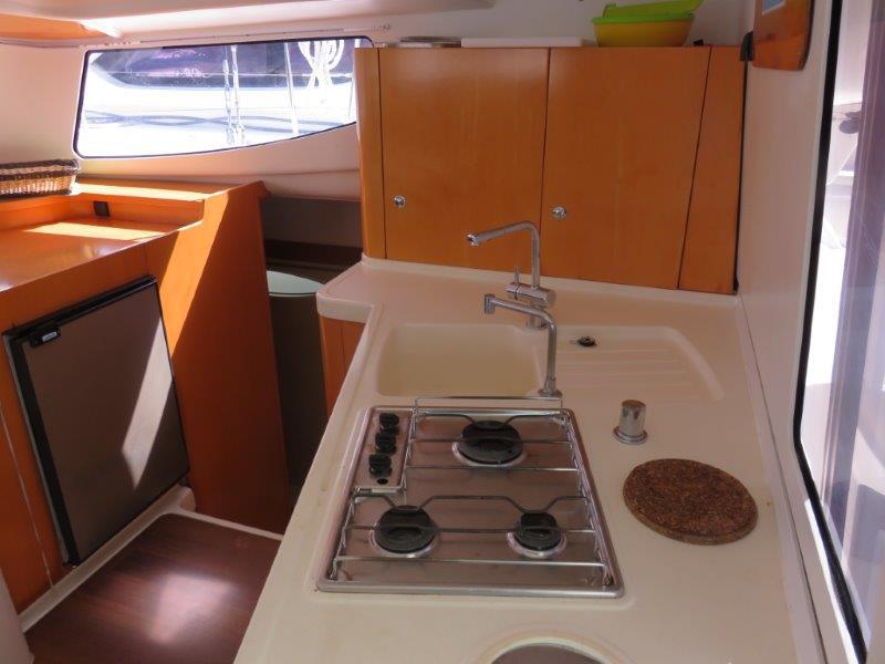 Book yachts online - catamaran - Mahé 36 - Chris Eden - rent