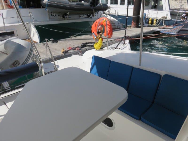 Book yachts online - catamaran - Mahé 36 - Chris Eden - rent
