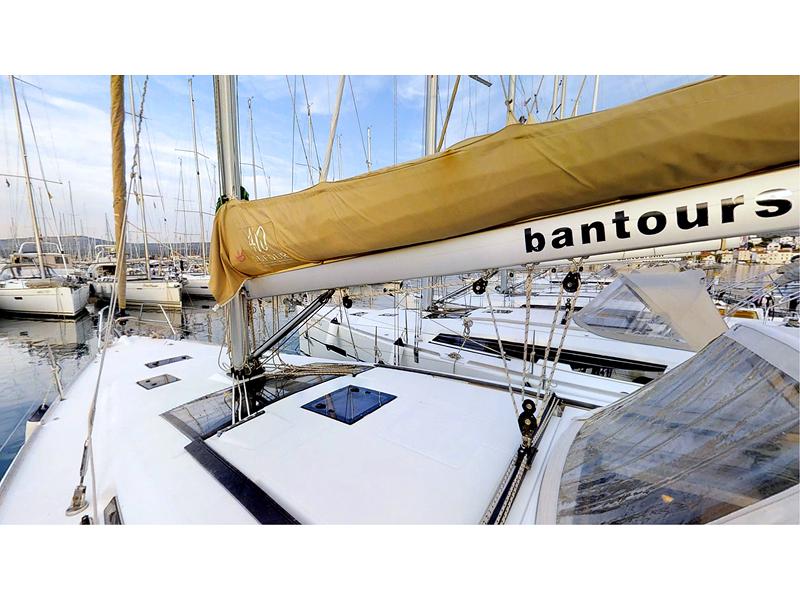 Book yachts online - sailboat - Dufour 410 Grand Large - Maja FB - rent