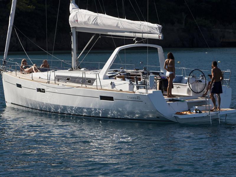 Book yachts online - sailboat - Oceanis 45 - Luna Piena - rent