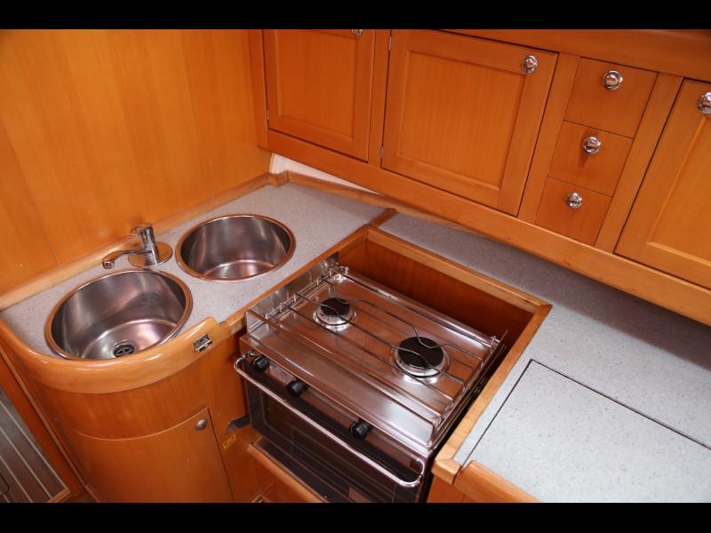 Book yachts online - sailboat - Elan 431 - Kurba mala - rent