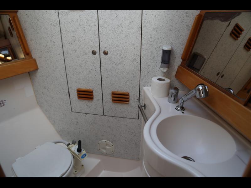 Book yachts online - sailboat - Elan 431 - Kurba mala - rent
