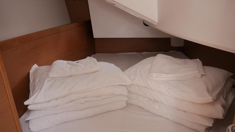 Book yachts online - sailboat - Sun Odyssey 349 - Cica - rent