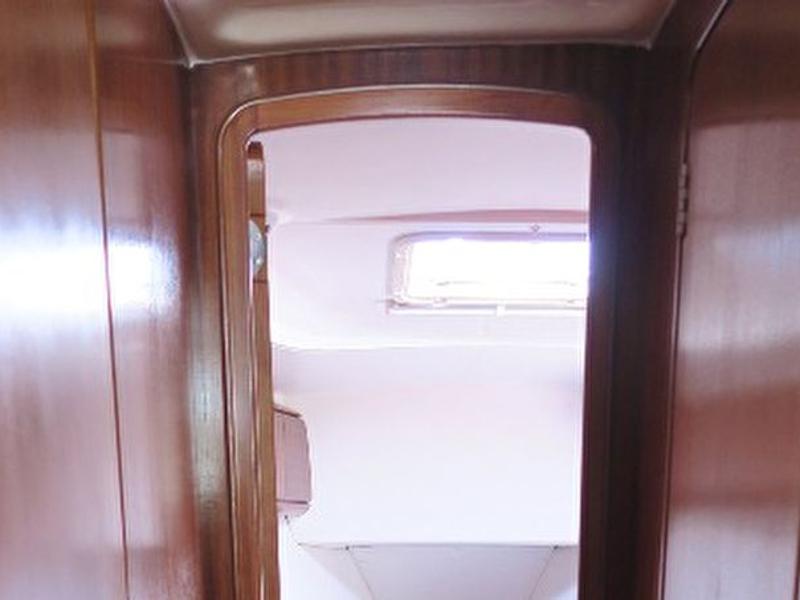 Book yachts online - sailboat - Bavaria 44 - GALATEJA - new sails 2017 - rent