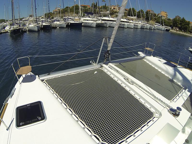Book yachts online - catamaran - Lagoon 450 - Juraj - rent
