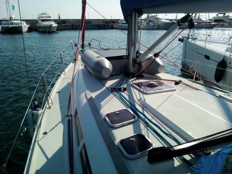 Book yachts online - sailboat - Sun Odyssey 42i _2010 - SY_2023 - rent