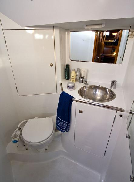 Book yachts online - sailboat - Sun Odyssey 45.2 - OSEJAVA - rent