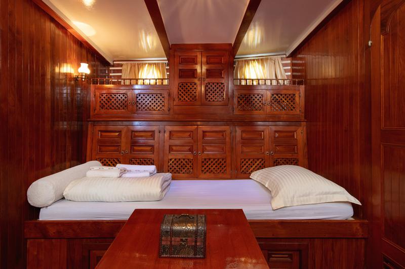 Book yachts online - other - Providenca - Providenca - rent