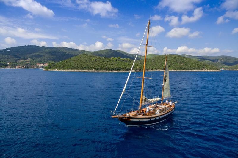 Book yachts online - other - Providenca - Providenca - rent