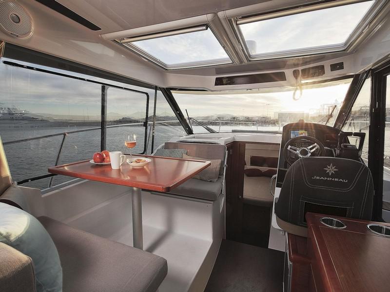 Book yachts online - motorboat - Jeanneau Merry Fisher 895 - MARKO - rent