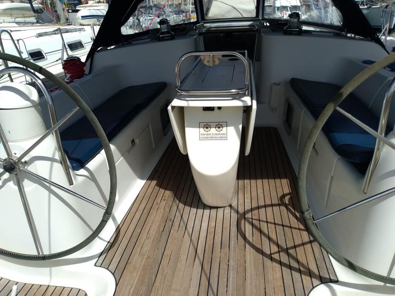 Book yachts online - sailboat - Sun Odyssey 43 - MAKARSKA II - rent