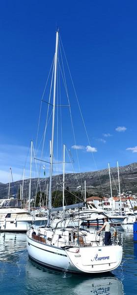 Book yachts online - sailboat - Bavaria Cruiser 37 - AURORA - rent