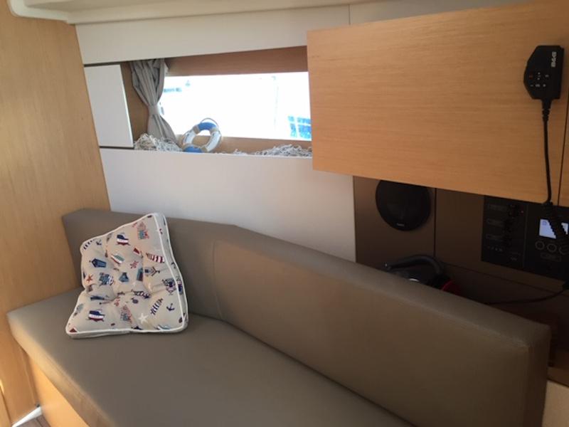 Book yachts online - sailboat - Oceanis 35.1 - Rebelle - rent