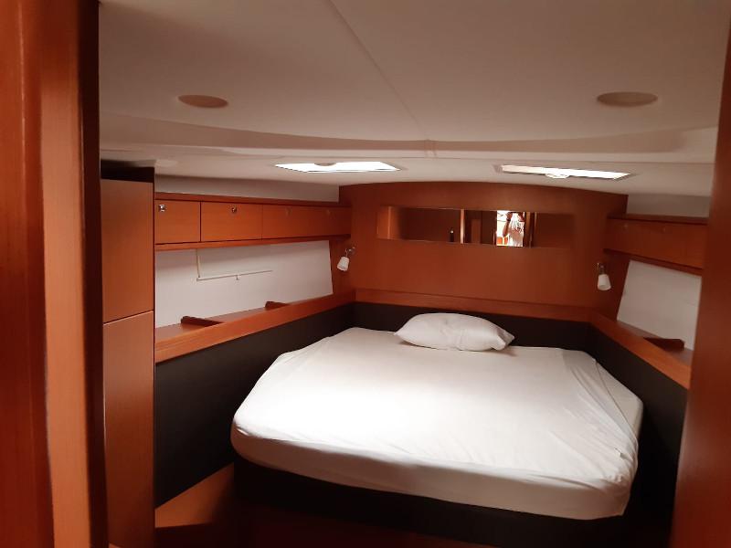 Book yachts online - sailboat - Bavaria Cruiser 56 - Dignity - rent