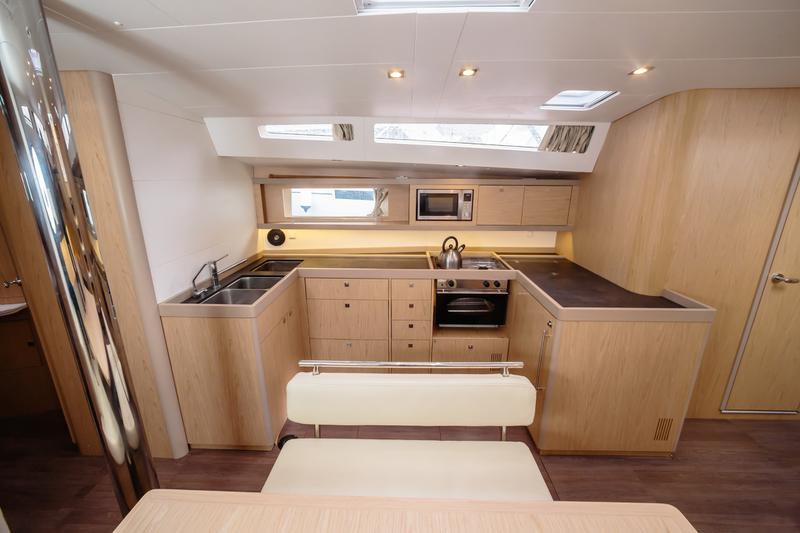 Book yachts online - sailboat - Oceanis 48 (4cab) - Spritz - rent