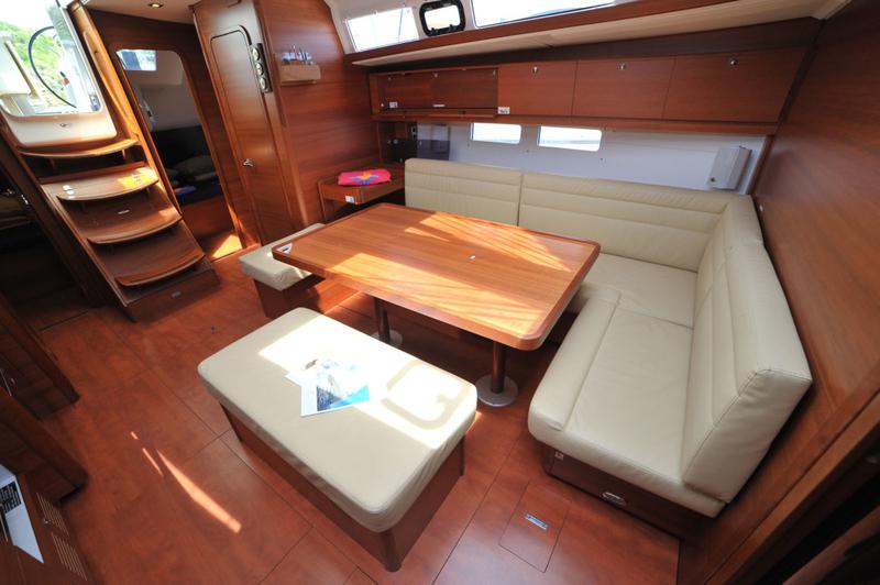 Book yachts online - sailboat - Dufour 460 Grand Large - Mayflower - rent