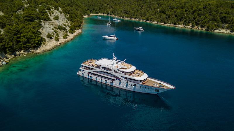Book yachts online - motorboat - Motoryacht Olimp - Olimp - rent
