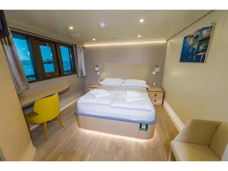 Book yachts online - motorboat - Motoryacht Olimp - Olimp - rent