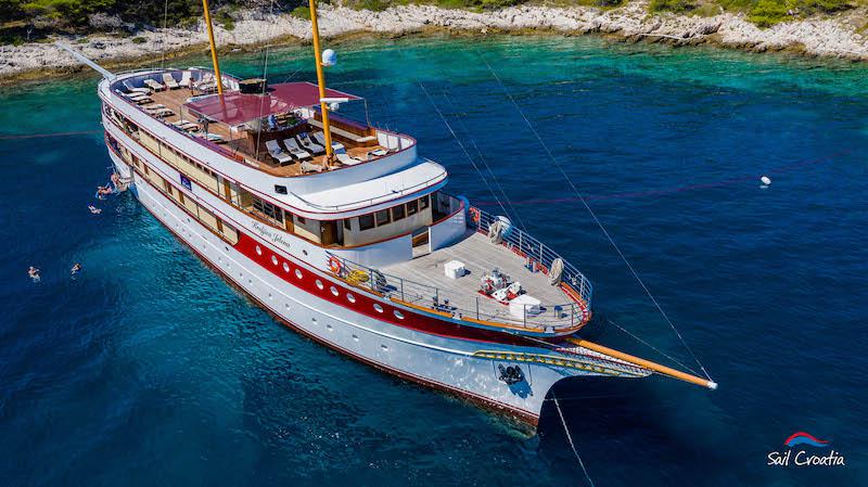Book yachts online - motorboat - Motoryacht Queen Jelena - Queen Jelena - rent
