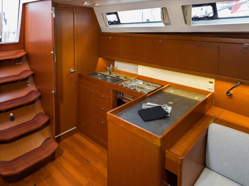Book yachts online - sailboat - Oceanis 41 Express - Serenity - rent