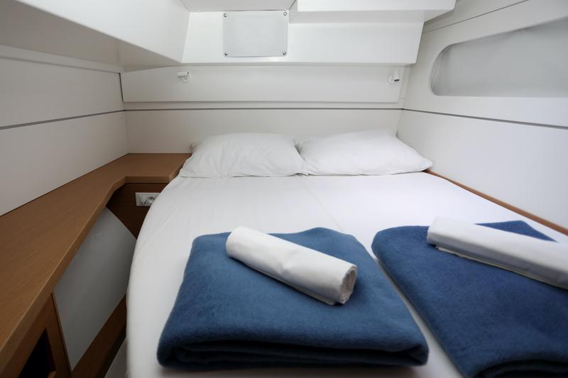 Book yachts online - catamaran - Excess 12 - Kiss Me Twice - rent