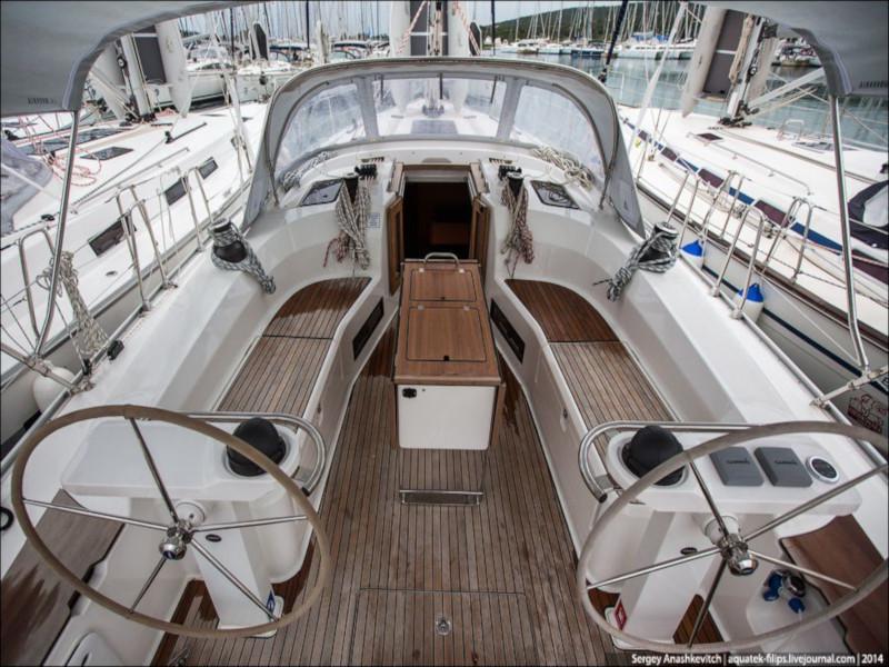 Book yachts online - sailboat - Bavaria Cruiser 45 - Grujica - rent
